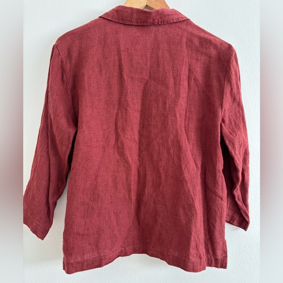 Clio Petites Burgundy Linen Blouse - Picture 5 of 6